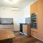 Appartamento Fijn, Recent Volledig Gerenoveerd In