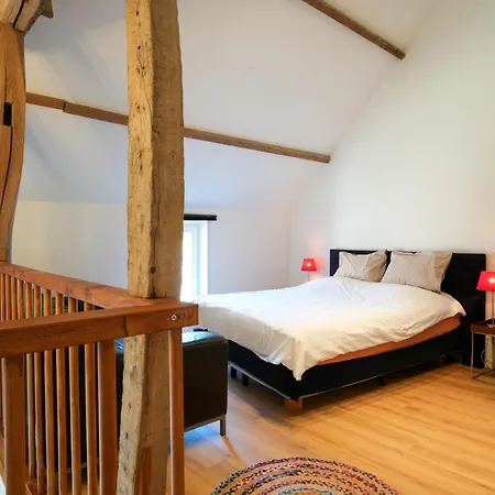 Fijn, Recent Volledig Gerenoveerd In Apartamento Maastricht