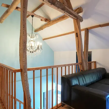 Fijn, Recent Volledig Gerenoveerd In Apartman *
