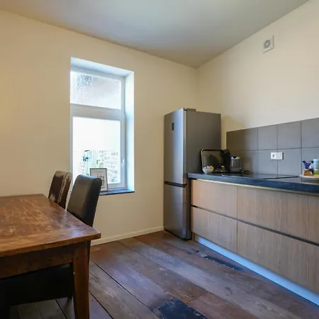 Fijn, Recent Volledig Gerenoveerd In