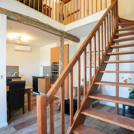 Fijn, Recent Volledig Gerenoveerd In Apartman Maastricht