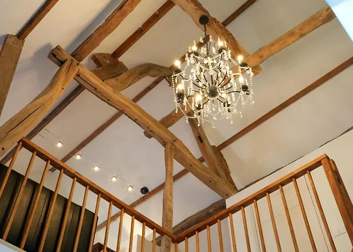 Fijn, Recent Volledig Gerenoveerd In *